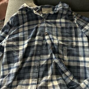 Aeropostale Blue and White Checkered Shirt